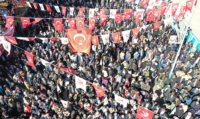 Akçakale’de Başkan Mehmet Yalçınkaya’dan Gövde Gösterisi
