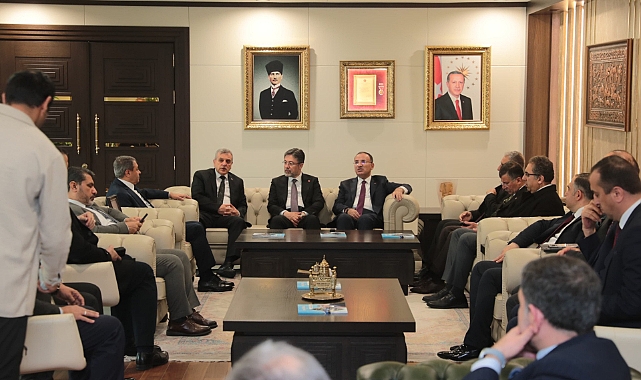 Bakan Yumaklı’dan Başkan Beyazgül’e Ziyaret