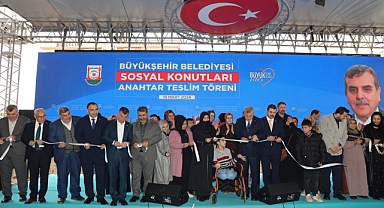 Başkan Beyazgül Yaptı İhtiyaç Sahibi Aileler Konutlarına Kavuştu