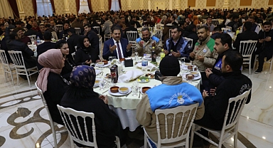 Başkan Canpolat, personeli ile iftarda buluştu