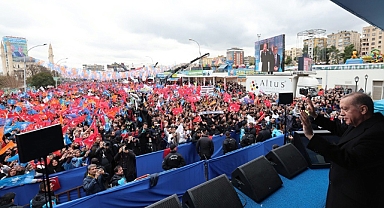 Cumhurbaşkanı Erdoğan Sevgisi Yağmur, Soğuk Dinlemedi