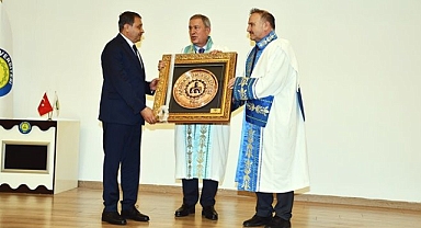 Dr. Hulusi Akar’a Harran Üniversitesi'nde Fahri Doktora Payesi Tevdi Edildi