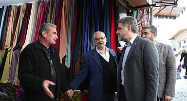 Emin Önen Çarşı Esnafını Ziyaret Etti