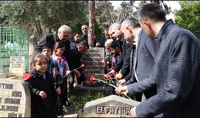 Gazelhan Tenekeci Mahmut Mezarı Başında Anıldı
