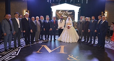 İş ve Siyaset Dünyasını Bir Arada Buluşturan Düğün