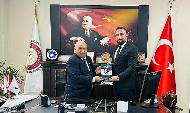 İYİ Parti Haliliye Adayı Eroğlu, Harran Üniversitesi Dekanını Ziyaret Etti