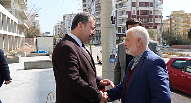 Karaköprü'de Vatandaşlar Başkan Baydilli İle Hizmet İstikrarının Devamını İstiyor