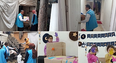 Karaköprülü minikler iyilikte yarıştı