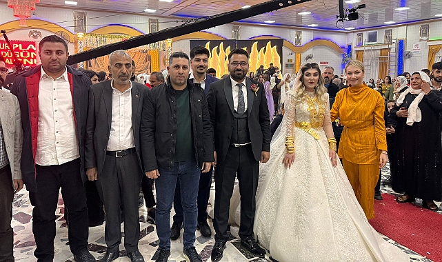 Kaymakam Güneş, genç çifti yalnız bırakmadı