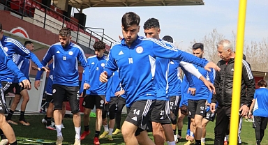 Lider Karaköprü Belediyespor’un ilk 11’i belli oldu!