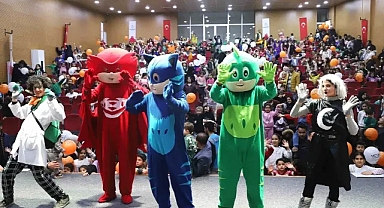 'Pijamaskeliler' Karaköprü'de etkinliklere renk kattı
