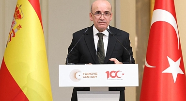 Şimşek, Fitch’in kararını değerlendirdi: Not artışının süreceğine işaret ediyor!