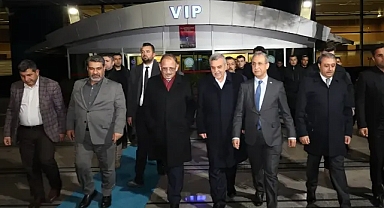 Temel atma törenine katılacak! Bakan Özhaseki, Şanlıurfa’ya geldi!