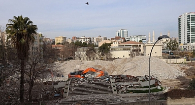 Urfa Çalışma Grubu: Maliye binasının yeri yeşil alan olsun!