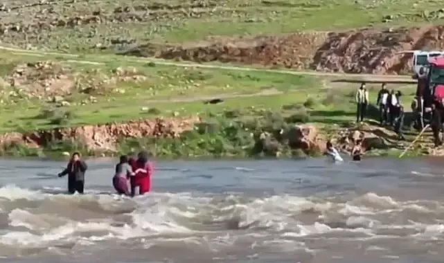 Urfa’da acı bekleyiş sürüyor! Suya kapılan çocuğa hala ulaşılamadı!