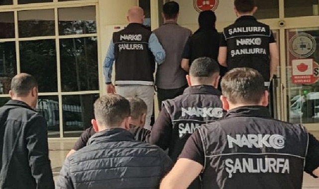 Urfa'da eş zamanlı operasyon! 20 şahıs gözaltına alındı!