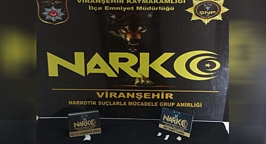 Urfa’nın ilçesinde iki şahıs üzerinde uyuşturucu çıktı!