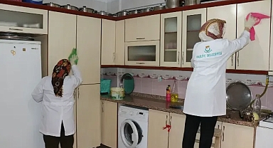 Haliliye’de bayram öncesi evde bakım hizmeti sürüyor