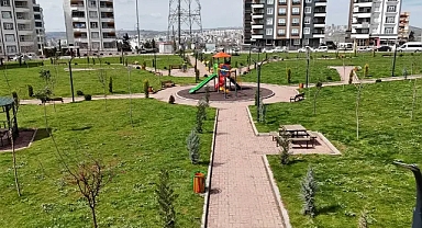 Karaköprü’de yeşil alan çalışmaları sürüyor