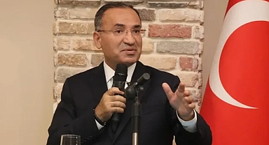 Siverek’te itiraz sürerken Bozdağ, Bucak’ı tebrik etti!