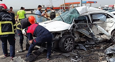 Urfa-Antep yolunda feci kaza! Ölü ve yaralılar var!