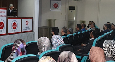 Urfa'da müftülük personeline hac ve umre semineri!