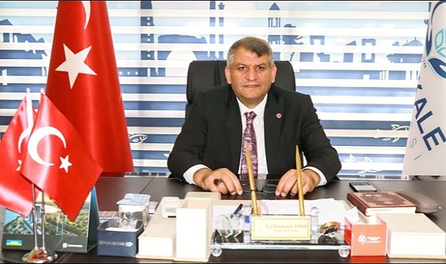 Başkan Ayhan, 19 Mayıs Atatürk'ü Anma, Gençlik ve Spor Bayramı’nı Kutladı