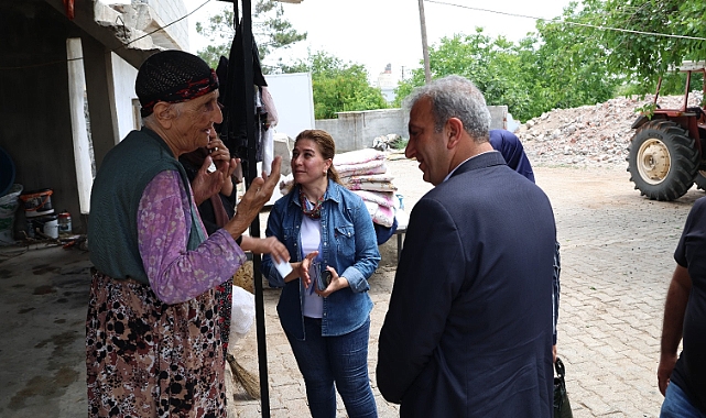 DEM Parti’den Hilvan’da kapı kapı seçim çalışması