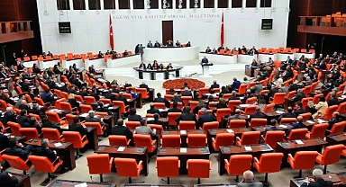 Eğitim çalışanlarına yönelik suçlar Melis gündeminde! Cezalar yüzde 50 artacak!