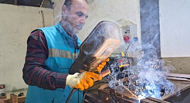 Eyyübiye Belediyesi Atölyesi Fabrika Gibi Çalışıyor