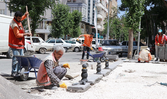 Muhtarlar, Üstyapı Hizmetleri İçin Başkan Canpolat’a Teşekkür Etti