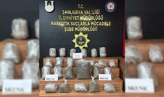 Urfa'da durdurulan araçta kilolarca ele geçirildi!