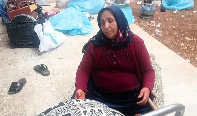 Urfa'da sokakta kalan kadın yardım bekliyor!