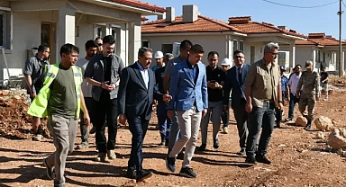 Vali Şıldak, Halfeti’deki deprem konutlarını inceledi!