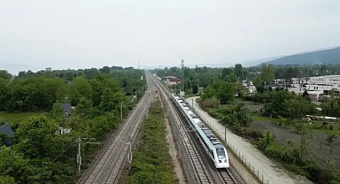 Yerli ve milli elektrikli tren seti bir yaşında!