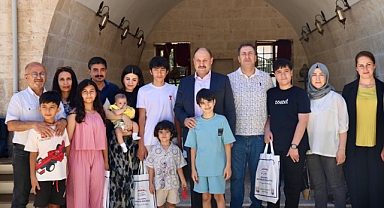 Başkan Gülpınar Şanlıurfalı Şampiyonları Ağırladı