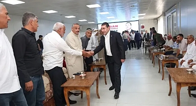 Başkan Özyavuz ve Harranlılar bayramlaştı