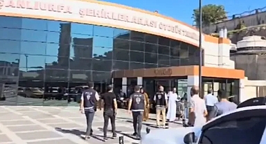 Ekipler Şanlıurfa Otogarı’nda denetim yaptı!