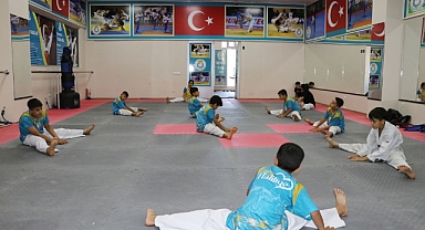 Haliliye Belediyesi,gençleri spora yönlendiriyor