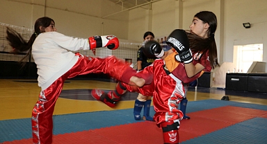 Karaköprü'de Genç Sporcular Türkiye Şampiyonasına Hazırlanıyor