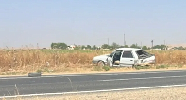 Şanlıurfa’da korkutan kaza! Aracın lastiği yerinden çıktı!