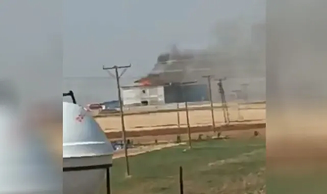 Şanlıurfa’daki okulun çatısında yangın çıktı!