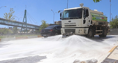 Tertemiz Bir Karaköprü İçin Kamsamlı Temizlik Seferberliği Sürüyor
