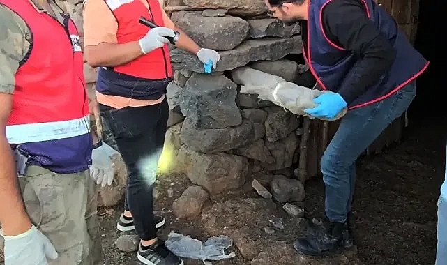 Urfa'da adeta cephanelik ele geçirildi!