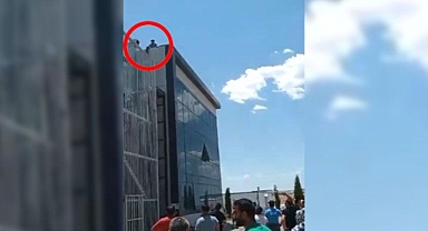 Urfa'da çalıştığı fabrikanın çatısına çıkarak intihar girişiminde bulundu!