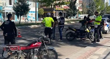 Urfa'da motosiklet denetimi! Sürücülere ceza yağdı!