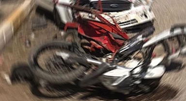 Urfa'da motosiklet ile otomobil çarpıştı! Yaralılar var!