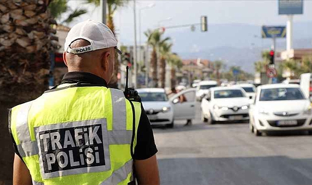 Urfa'da yüzlerce araca ceza yağdı!