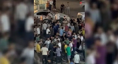 Urfa’nın ilçesinde kavga! İki grup birbirine girdi!