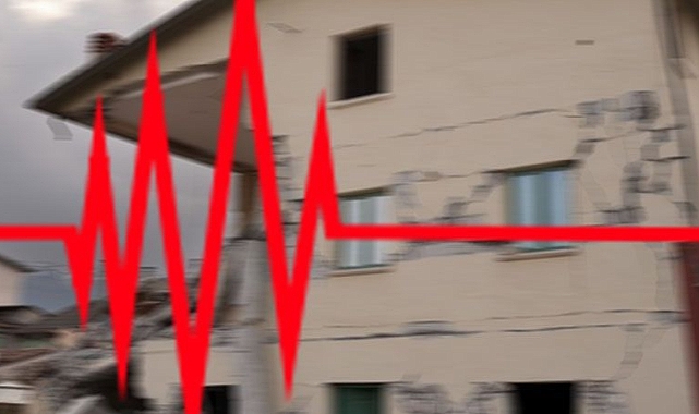 Afyonkarahisar'da art arda 2 korkutan deprem oldu!
